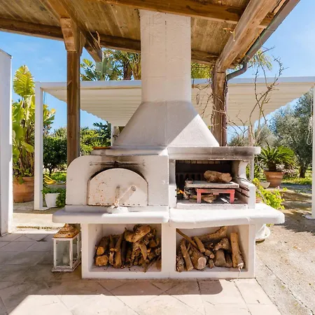 Deliziosa Patrizia A Villa Otranto